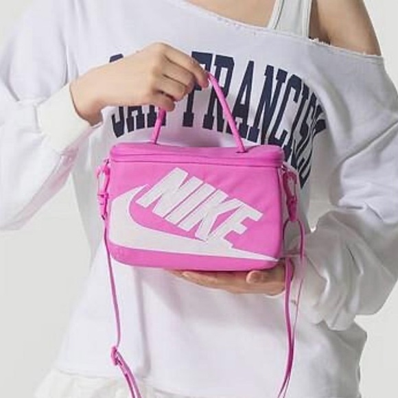 Nike Handbags - ✔️ NWT✔️ NIKE Mini Shoe Box 3L Crossbody Bag